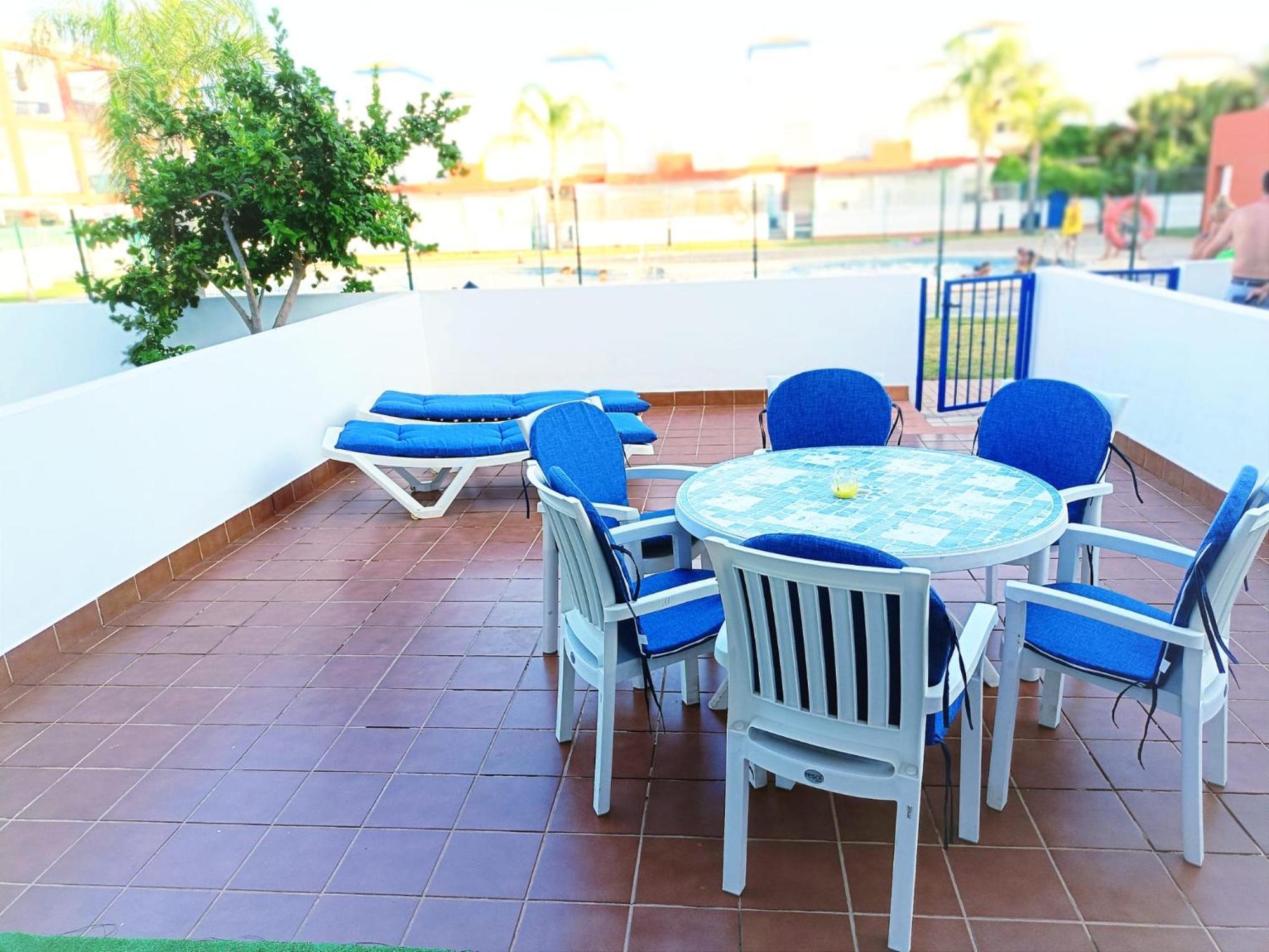 Villa Casa Familiar A Pie De Piscina Vera Esterno foto